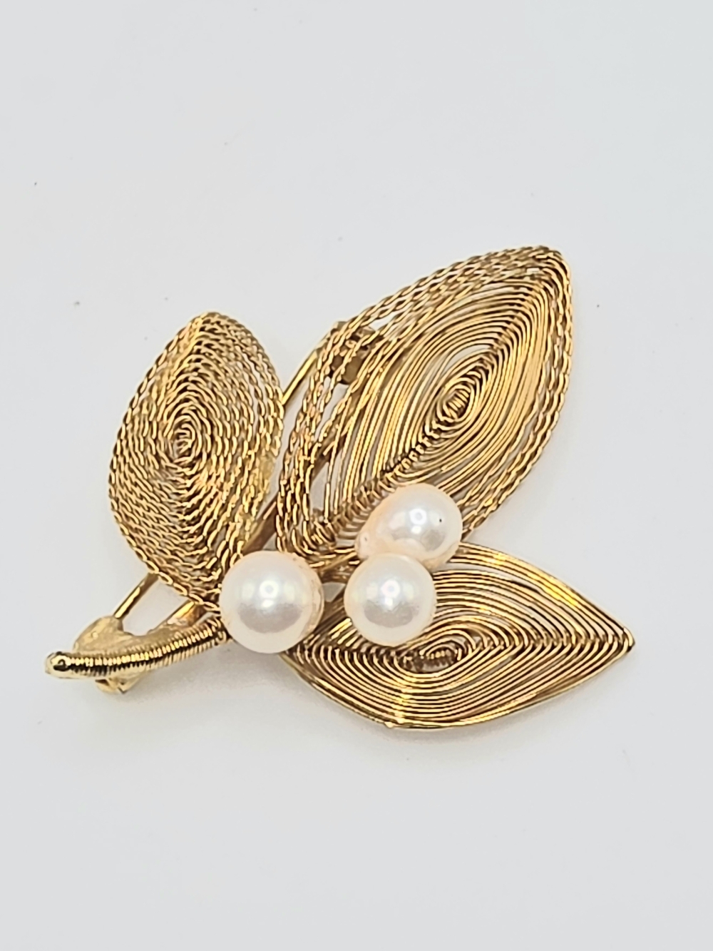 18K Gold Filled Leaf Brooch With Faux Pearls